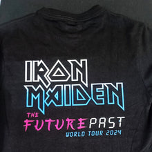 Cargar imagen en el visor de la galería, POLERA IRON MAIDEN - FUTURE PAST WORLD TOUR 2024 (MODELO 1)