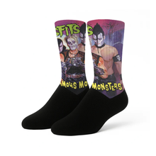 Cargar imagen en el visor de la galería, CALCETIN MISFITS - FAMOUS MONSTERS
