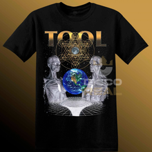 Cargar imagen en el visor de la galería, POLERA TOOL - VIENNA TOUR 2024

